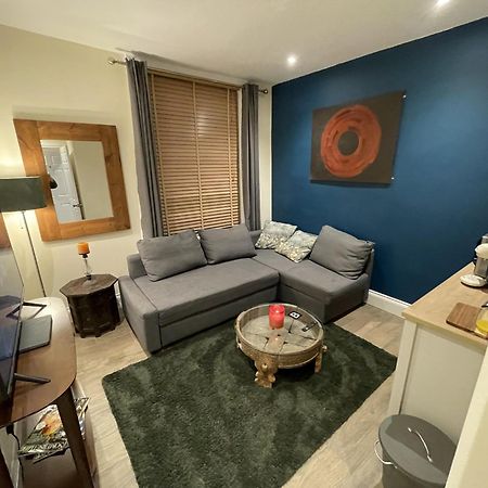 Globe Apartments グラストンベリー エクステリア 写真