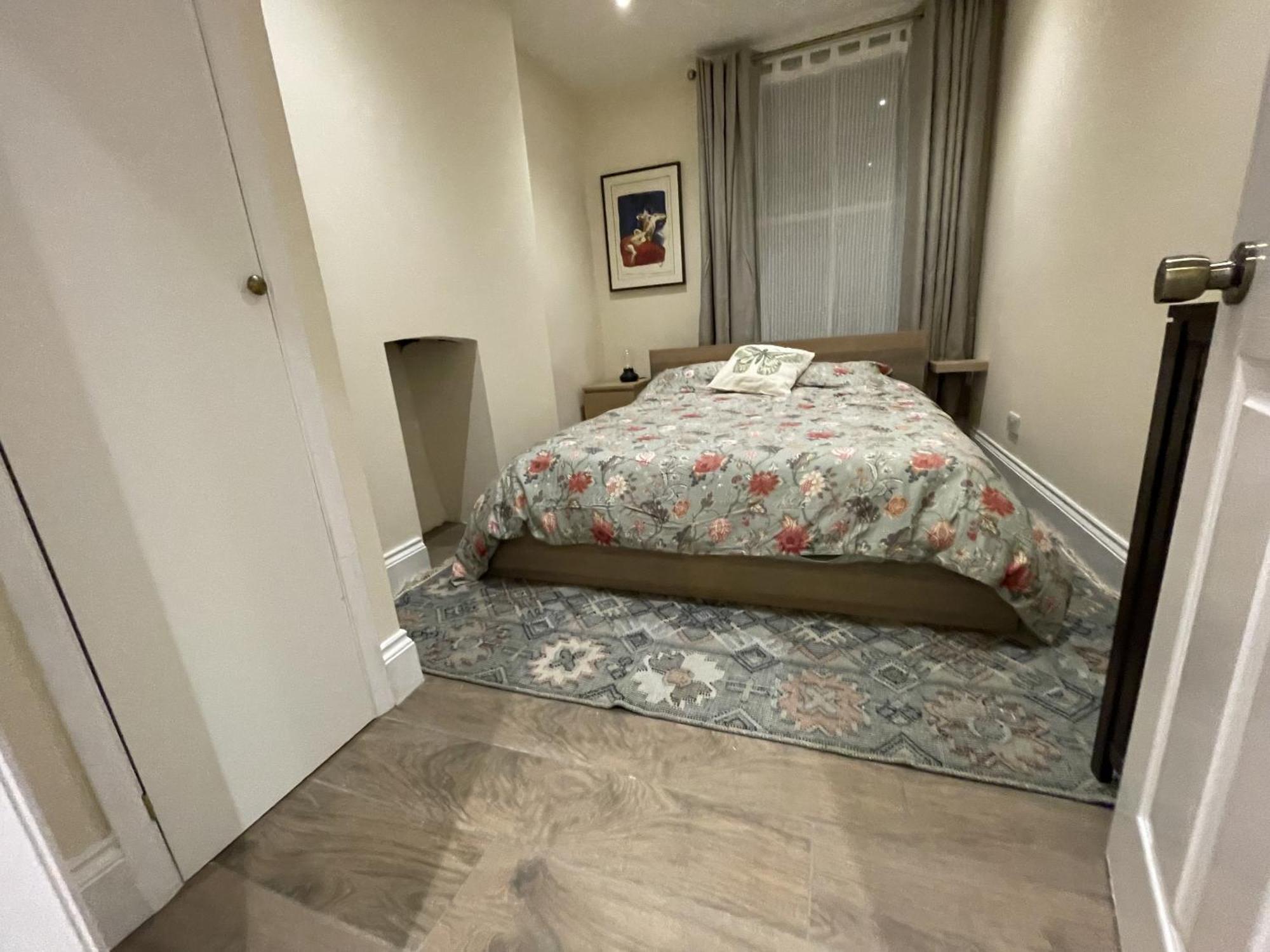 Globe Apartments グラストンベリー エクステリア 写真